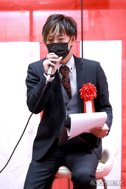 画像ギャラリー No.006のサムネイル画像 / 株式会社アルゴナビス設立セレモニーをレポート。ナビからの質問に代表取締役社長の村上一馬氏と広報の日向大輔氏が回答するコーナーも