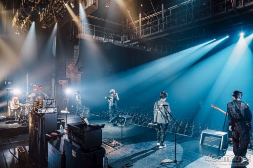 画像ギャラリー No.003のサムネイル画像 / 「GYROAXIA TOUR 2022 -Freestyle-」仙台GIGSライブをレポート。リアルバンドが“本物”になり,新時代の幕が開く――