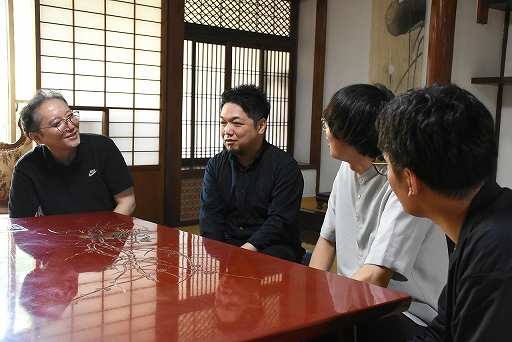 画像ギャラリー No.004のサムネイル画像 / 「違う冬のぼくら」×「都市伝説解体センター」クリエイター&パブリッシャ対談。個人開発とチーム開発,それを支える出版系パブリッシャの話