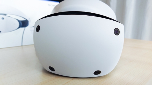 画像ギャラリー No.001のサムネイル画像 / PS VR2をセットアップして「Horizon Call of the Mountain」をプレイ。簡単な接続で,最新VRの世界を楽しむ