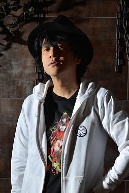 ���������꡼ No.004�Υ���ͥ������ / �֥����ץ��ѡ��ƥ����׳�ȯ�Ԥˤ��֥��ХȤν��� Queen of Sacrifice.�פ�����������ġ���Υ���ץ륲����Ȥ���̵������