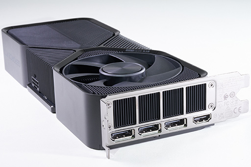 ꡼ No.009Υͥ / ̿ǸGeForce RTX 4070 SUPER Founders Editionסߥɥϥϡ¸RTX 4070 FEȤۤƱ