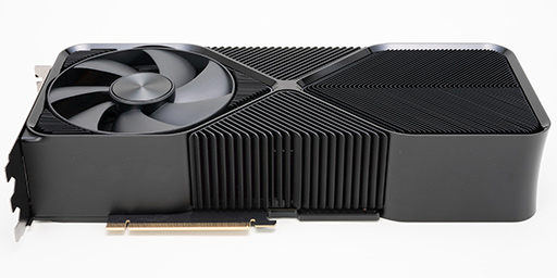 ꡼ No.017Υͥ / NVIDIAοϥGPUGeForce RTX 4080 SUPERץӥ塼RTX 4080Ȥǽϡ RTX 4090ˤϤɤ롩