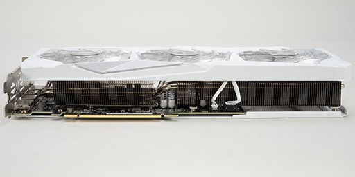 画像ギャラリー No.010のサムネイル画像 / メモリ16GB&クロックアップしたミドルクラスRadeon「Radeon RX 7600 XT」の実力を検証。増えたメモリが効果を発揮するゲームはどれか