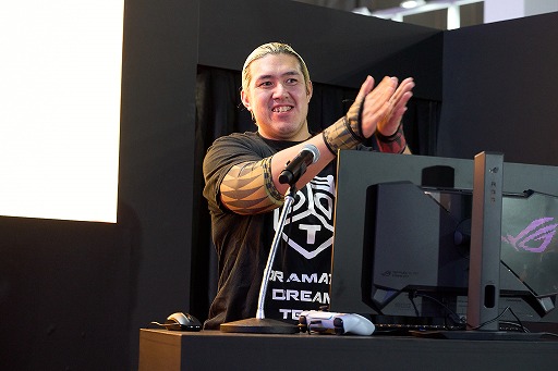 ꡼ No.002Υͥ / 8ֽиפ˥ץ쥹顼˿ǥΤǼëˤĩ̤æФǤΤ4Gamer֡ơݡȡTGS2025