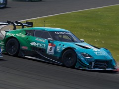 ��Project Motor Racing�פϡȤ����ɾ�ɤ�ʤ���뤫���ץ��졼������ͭ���Ԥ�򤨤Ʋ������������Ф����̲��»�
