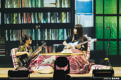 画像ギャラリー No.013のサムネイル画像 / ガルクラから武道館へ! 「トゲナシトゲアリ LIVE in 日本武道館 “奏檄の叫”」ライブの模様を振り返る