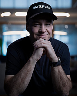 画像ギャラリー No.001のサムネイル画像 / ヴィンス・ザンペラ氏が逝去。「Call of Duty」「Apex Legends」を生み出し，「Battlefield 6」を成功に導いたFPSジャンルの巨星