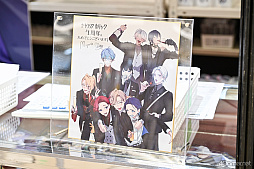 ꡼ No.004Υͥ / Υ󥿥ӥ塼ϡToxic-a-Holic1ǯǸȹɤ΢¦ȡ˻ҡ׺ǿɥCD륭饯Ĺ