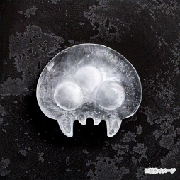 画像ギャラリー No.020のサムネイル画像 / 「超合金 サムス・アラン」&「メトロイド」新グッズの予約受付が開始。アームキャノン風のクッションピローやシリコントレーなど