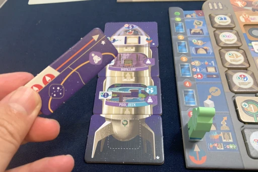 ���������꡼ No.012�Υ���ͥ������ / �Υץ쥤��ݡϽŤ��Τ˷ڤ��� ����α���ι�ԥܥɥ��֥���饯�ƥ��å������롼���פϡ��߷�Ū�ʥᥫ�˥������ܤ�椯�參�ץ���ʤ��ä�