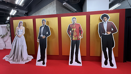 画像ギャラリー No.008のサムネイル画像 / 「龍が如く」冠婚葬祭展レポート。結婚,葬儀,兄弟の盃を交わす……人生のドラマをテーマに「龍が如く」らしさを味わえる