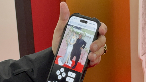 画像ギャラリー No.011のサムネイル画像 / 「龍が如く」冠婚葬祭展レポート。結婚,葬儀,兄弟の盃を交わす……人生のドラマをテーマに「龍が如く」らしさを味わえる