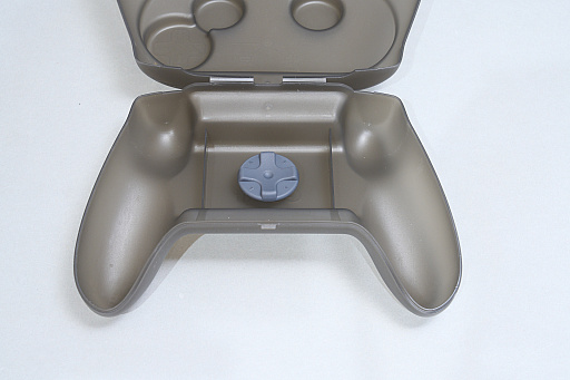 画像ギャラリー No.008のサムネイル画像 / SwitchもPCも遊ぶなら,フル対応のゲームパッドGuliKit「TT PRO Controller」「TT MAX Controller」はどうだろう? カスタム性も高く,お手頃価格だ