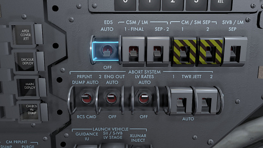 画像ギャラリー No.057のサムネイル画像 / 膨大な数のスイッチや計器におののく。「Reentry - A Space Flight Simulator」で，アポロ宇宙船の操縦（のごく一部）を体験してみた