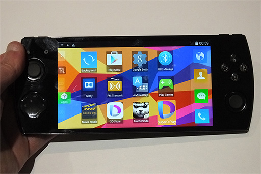 ���������꡼ No.002�Υ���ͥ������ / ��CES 2015��PS Vita���ǥ�����Ρȥ�����ѥå��դ����ޥۡɡ�W1 3D�פ�Ÿ������ȯ�������ޤ����äƤ���