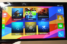 ���������꡼ No.008�Υ���ͥ������ / ��CES 2015��PS Vita���ǥ�����Ρȥ�����ѥå��դ����ޥۡɡ�W1 3D�פ�Ÿ������ȯ�������ޤ����äƤ���