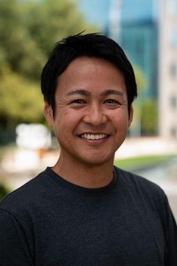 画像ギャラリー No.002のサムネイル画像 / DualSenseのコンセプトは「コントローラに消えてもらう」こと。企画開発者の青木俊雅氏にインタビュー。Insomniac Gamesに聞いた活用例も