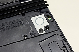 画像ギャラリー No.007のサムネイル画像 / 「PlayStation 5 Pro」分解レポート。最新APUを搭載する高性能モデルの内部構造を明らかにしよう