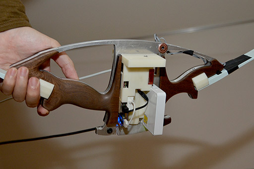 ���������꡼ No.009�Υ���ͥ������ / ��SIGGRAPH ASIA��HMD�ʤ����θ��Ǥ��륢�������꡼��VR��Electric Bow Interface 3D��