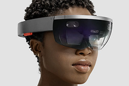 画像ギャラリー No.008のサムネイル画像 / Intel,「Merged Reality」を謳う独自のHMD「Project Alloy」や新型RealSenseカメラをアピール。「IDF 2016」基調講演レポート