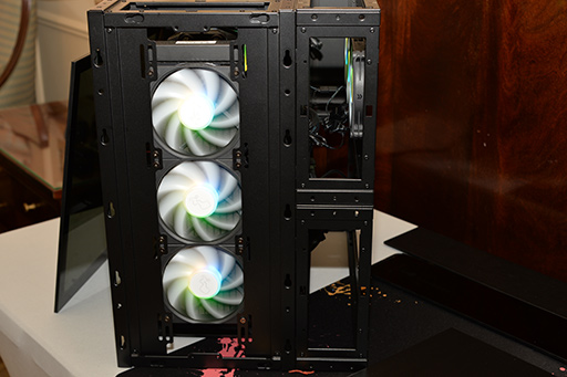 ꡼ No.006Υͥ / PCPC⼫ʬήȤΩƤˡ InWin5ĤΥ˥åȤǹΡѷǤPCModFreeפȯɽ