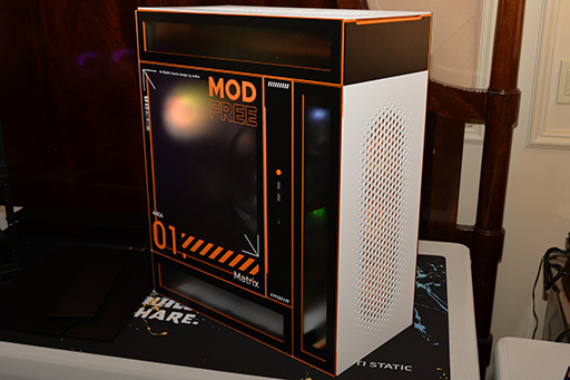 ꡼ No.007Υͥ / PCPC⼫ʬήȤΩƤˡ InWin5ĤΥ˥åȤǹΡѷǤPCModFreeפȯɽ