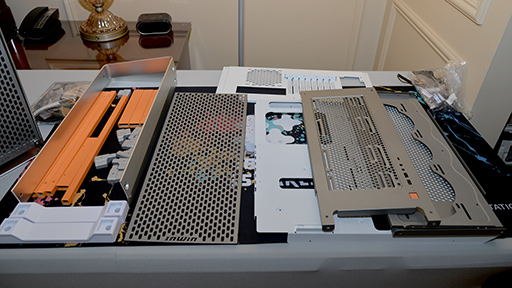 ꡼ No.011Υͥ / PCPC⼫ʬήȤΩƤˡ InWin5ĤΥ˥åȤǹΡѷǤPCModFreeפȯɽ