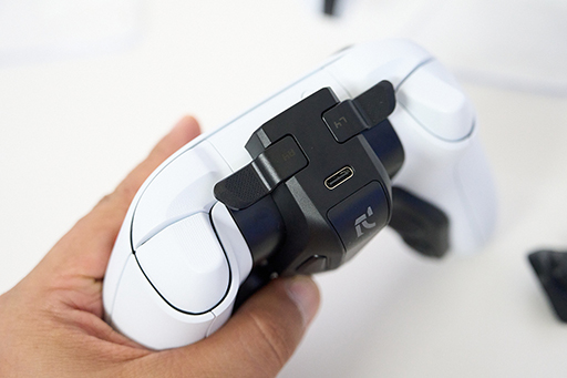 ���������꡼ No.004�Υ���ͥ������ / ��DualSense�פ��Xbox �磻��쥹 ����ȥ����顼�פ˥ܥ�����ɲäǤ��륢���å����Ȥ�AKFury�֡����ǥ����å���TGS2025��