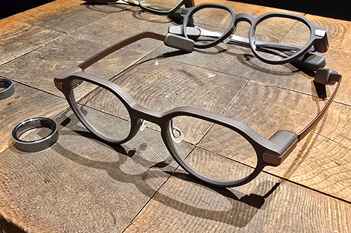 画像ギャラリー No.002のサムネイル画像 / 眼鏡に情報を表示するスマートグラス「Even G2」が国内発売。指輪型の専用操作デバイス「Ever R1」も登場