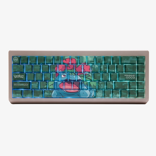 画像ギャラリー No.003のサムネイル画像 / ソニックやドリームキャストとコラボした,クールなキーボードやマウスパッドがHigroundから発売