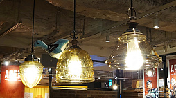 画像ギャラリー No.007のサムネイル画像 / 「Apex Legends」のコラボカフェ「ネッシーカフェ」本日オープン。ワットソンもニッコリ(?)な,たくさんのネッシーが待っている!