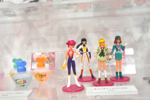 画像ギャラリー No.010のサムネイル画像 / JR品川駅にて開催中の「ガシャポン 45周年博」をレポート。歴代ガシャポンの一斉展示や無料で回せる自販機の設置も