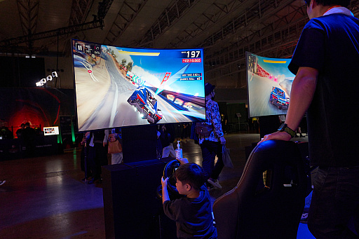 ꡼ No.018Υͥ / ܽ鳫ŤDreamHack Japan 2023ݡȡ濴Ȥ󥿥ᤴäѥ٥ȤͻҤϡ
