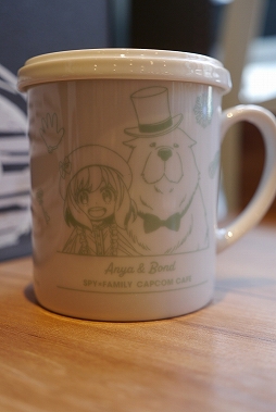 画像ギャラリー No.008のサムネイル画像 / カプコンカフェ,「劇場版 SPY×FAMILY CODE: White」コラボ試食会レポート。可愛らしいグッズと趣向を凝らしたメニューがファンをお出迎え