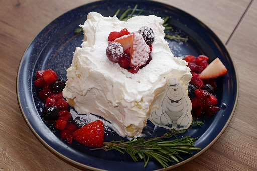 画像ギャラリー No.019のサムネイル画像 / カプコンカフェ,「劇場版 SPY×FAMILY CODE: White」コラボ試食会レポート。可愛らしいグッズと趣向を凝らしたメニューがファンをお出迎え