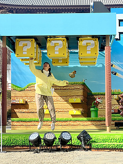 画像ギャラリー No.002のサムネイル画像 / HIKAKINさん,山之内すずさんがUSJ「スーパー・ニンテンドー・ワールド」の新アトラクションに挑戦。「PLAY WILD! チャレンジ」本日開幕