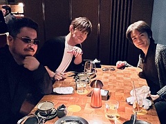 桜井政博氏,原田勝弘氏,吉田直樹氏による5時間に及ぶ会食の様子が明らかに。ゲーム業界のそうそうたるメンバーが一堂に会する