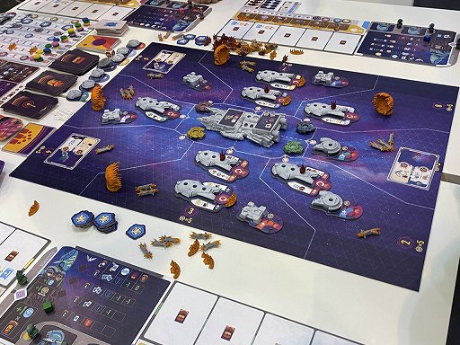 画像ギャラリー No.002のサムネイル画像 / 「SPIEL Essen 2024」コアゲーマー必見のブース特集。重量級ゲームだけでもたくさんある