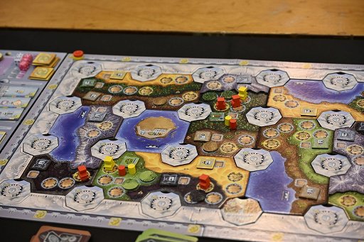 画像ギャラリー No.012のサムネイル画像 / 「SPIEL Essen 2024」コアゲーマー必見のブース特集。重量級ゲームだけでもたくさんある